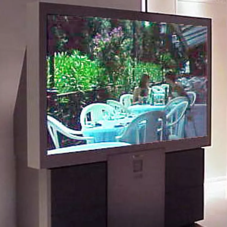 America se umple de HDTV-uri