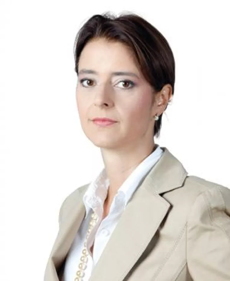 Andreea Rosca: Boc si-ai lui au facut K.O. economia Romaniei