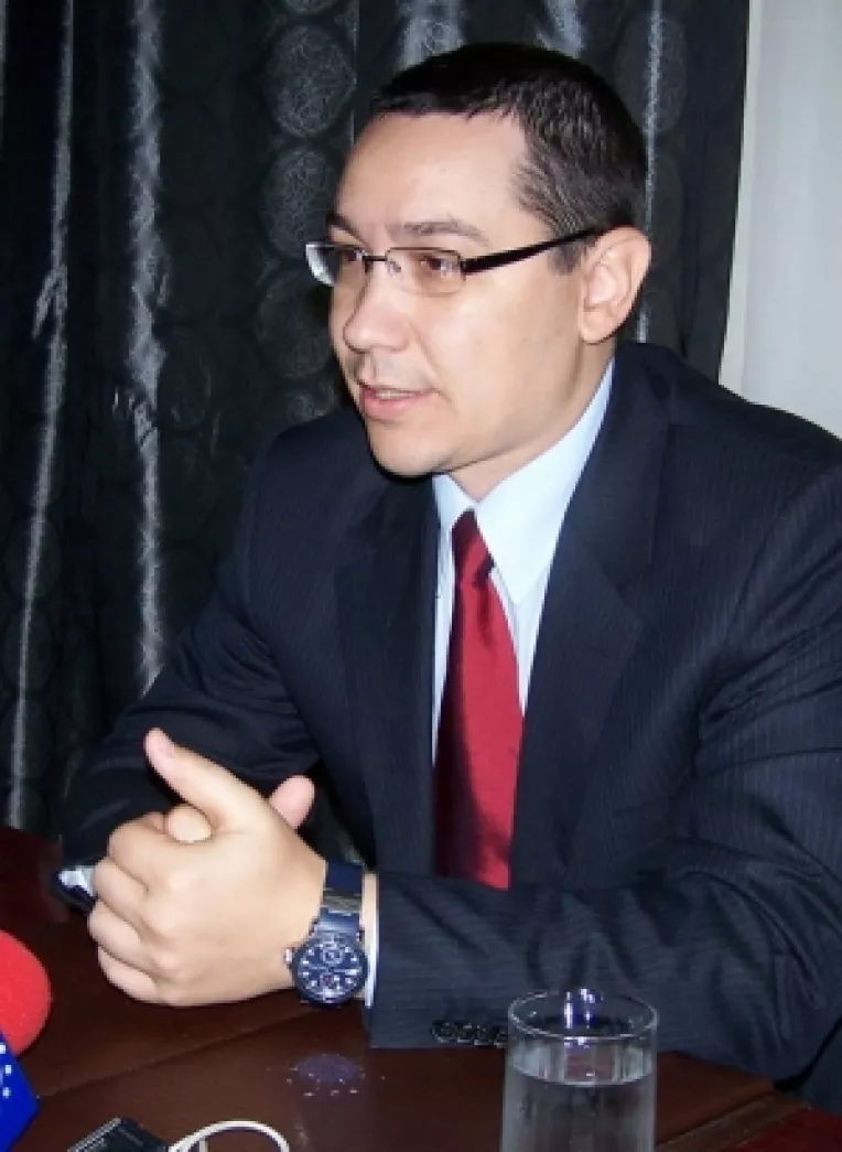 Chiar daca Boc se va razgandi: Ponta si PSD sustin depolitizarea TVR si SRR