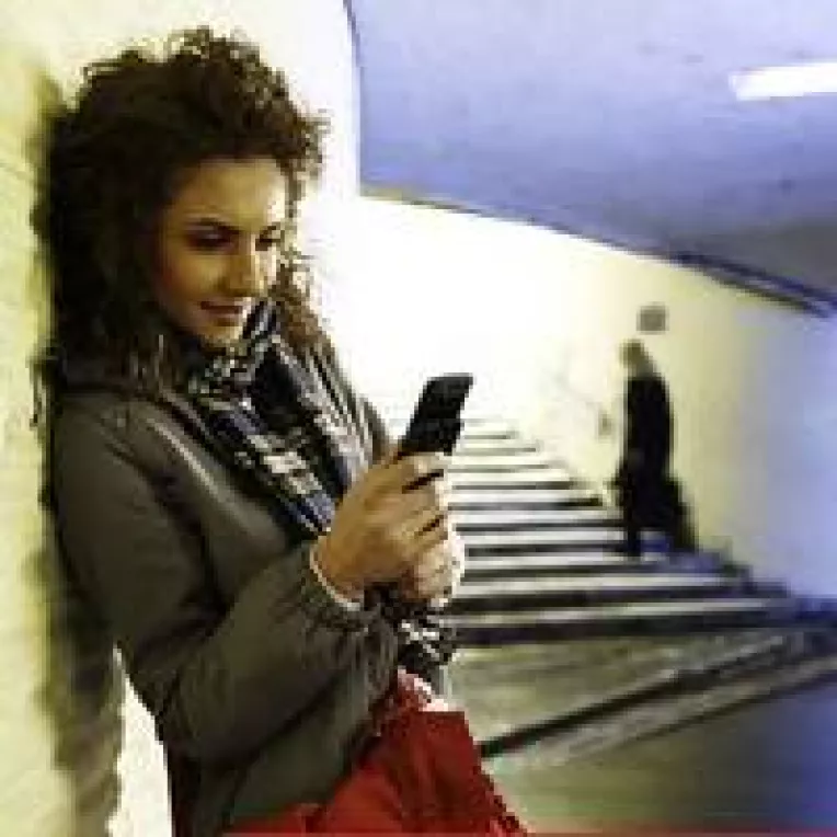 Dupa Orange si RCS&RDS, si Vodafone ofera internet mobil gratuit, la metrou