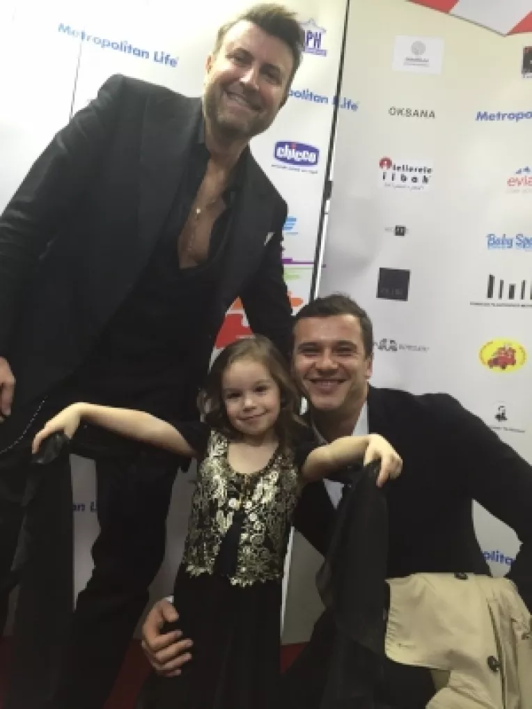 Fiica lui Dan Cruceru, model pentru Catalin Botezatu