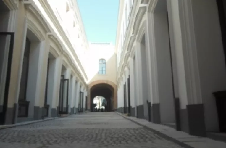 Hanul Gabroveni din Centrul Vechi al Bucurestiului