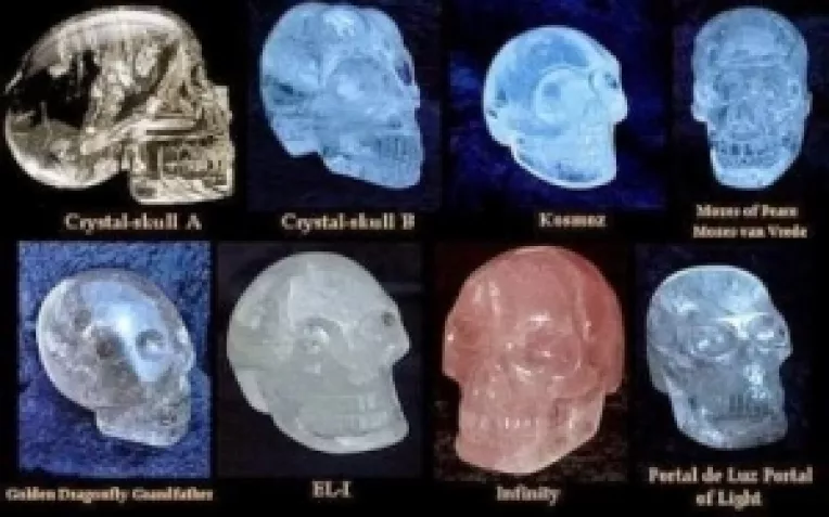 Misterul celor 8 bizare cranii de cristal