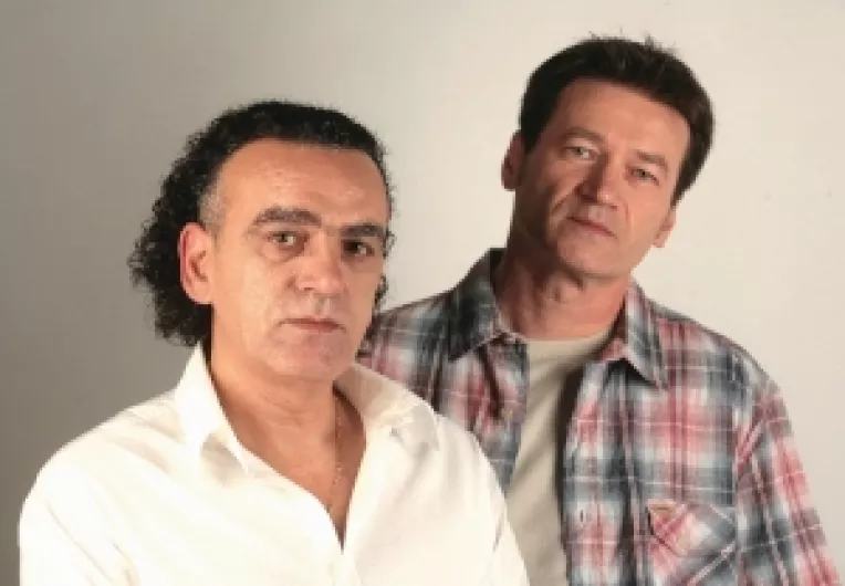 On Air Music Awards premiaza Cel mai bun text in limba romana. E cool sa vorbesti corect limba materna!

