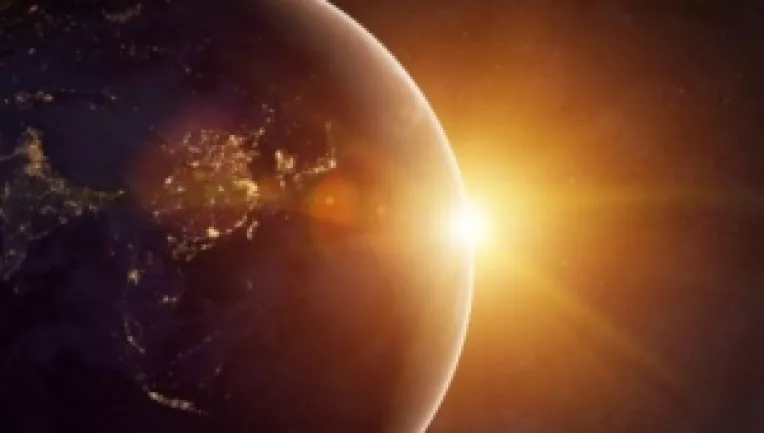 Solstitiul de vara marcheaza inceputul verii astronomice, la aceasta data fiind cea mai lunga zi si cea mai scurta noapte ale anului