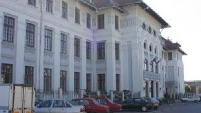 UMF Craiova investeste banii Ministerului Educatiei